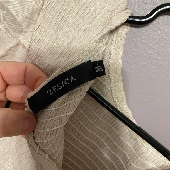 Casual Flutter Short Sleeve Crew Neck Smocked Elastic Waist Tiered Midi Dress - Picture 3 of 6